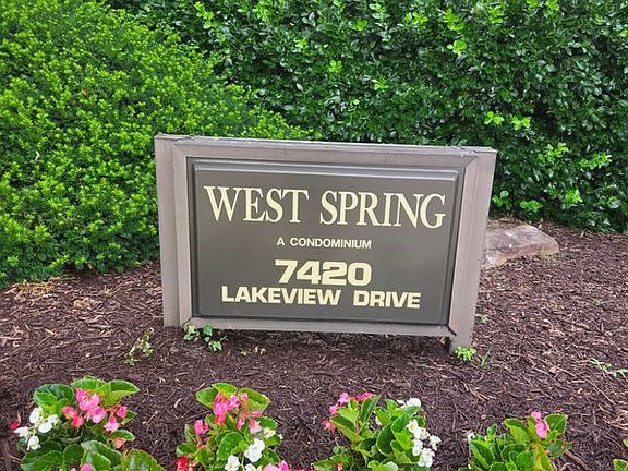 3rd image of 7420 Lakeview Dr #W103