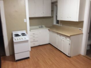 7 Willow St APT 3, Gardner, MA 01440