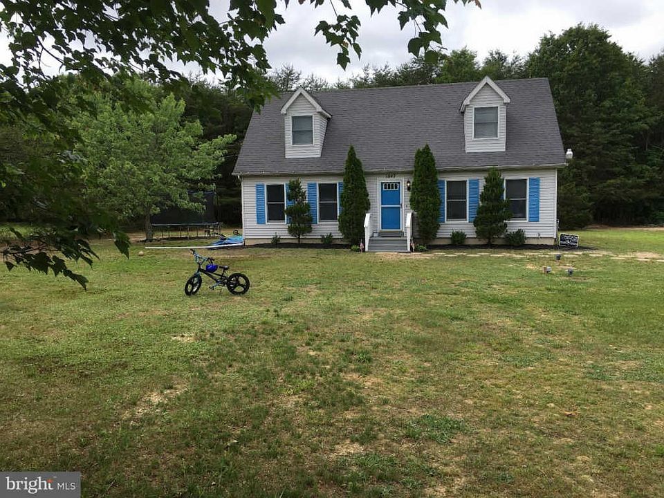 1st image of 1847 Lancaster Ln