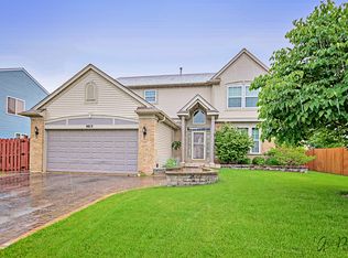 9813 Compton Dr, Huntley, IL 60142