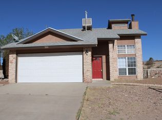 704 Springfire Dr, El Paso, TX 79912