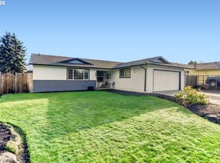 780 S Elm Ct, Canby, OR 97013