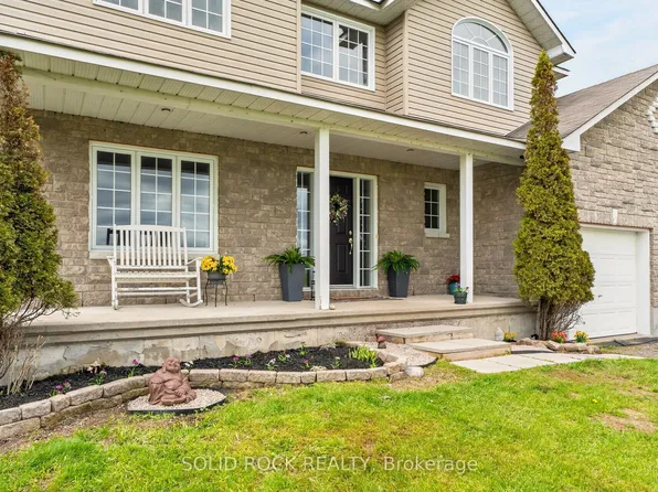 4230 Gordon Murdock Rd, Ottawa, ON K0A 2W0