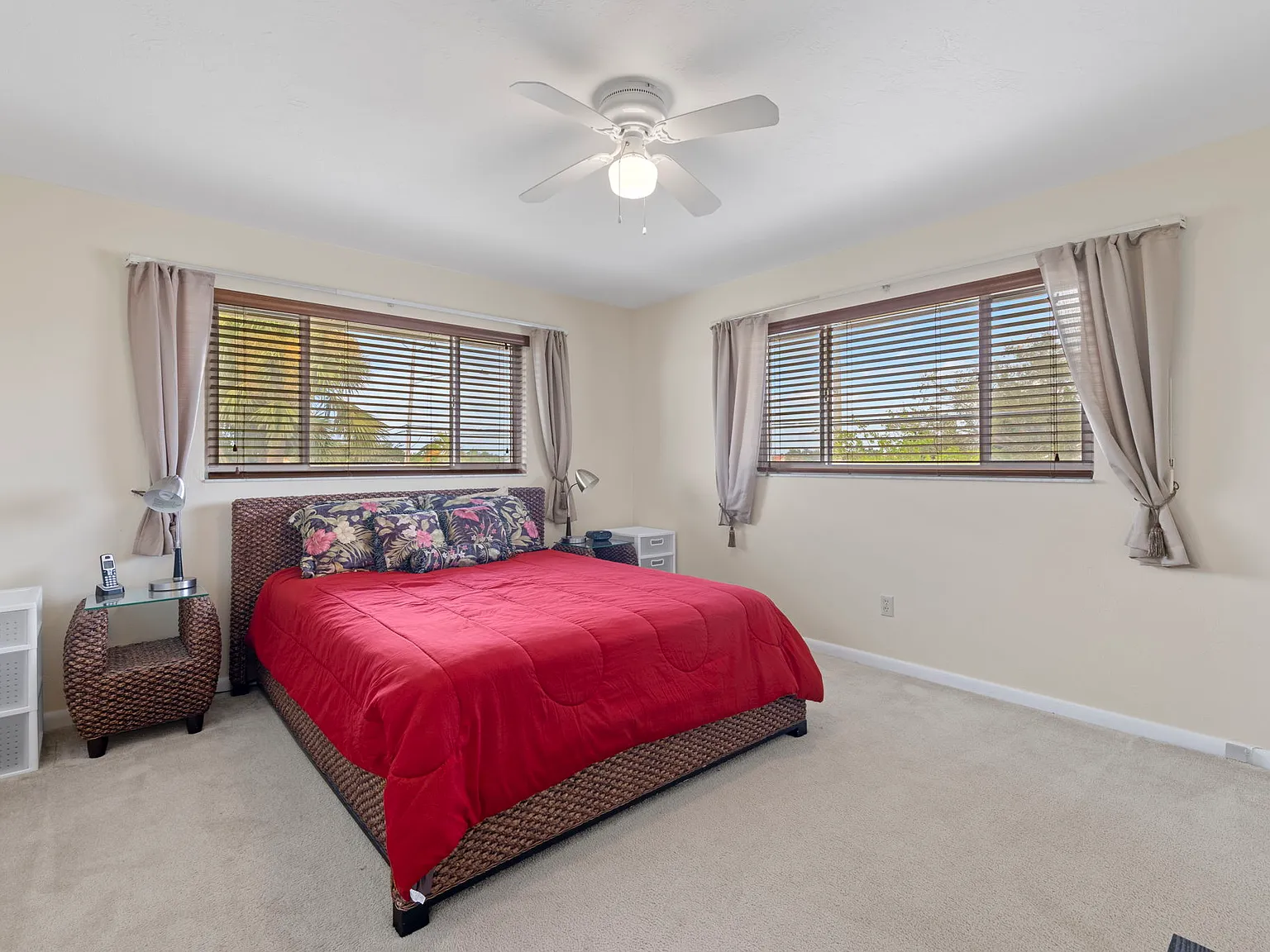 2 bed, 908 sqft, $2,000 — Photo 4