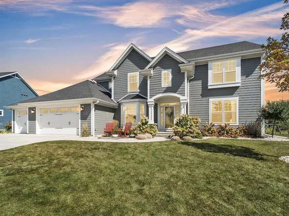 W79N388 Prairie View ROAD, Cedarburg, WI 53012