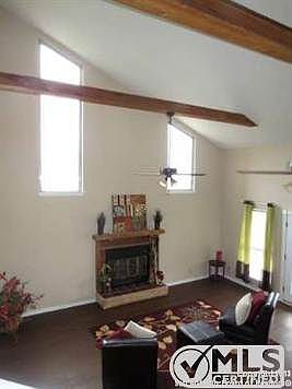 5th image of 450 Lakecreek Dr