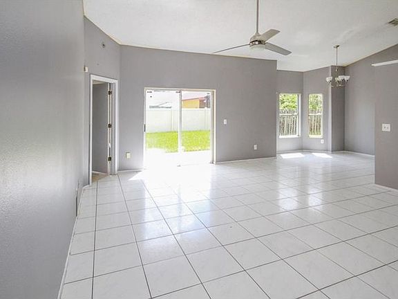 2nd image of 12509 Belrose Ave