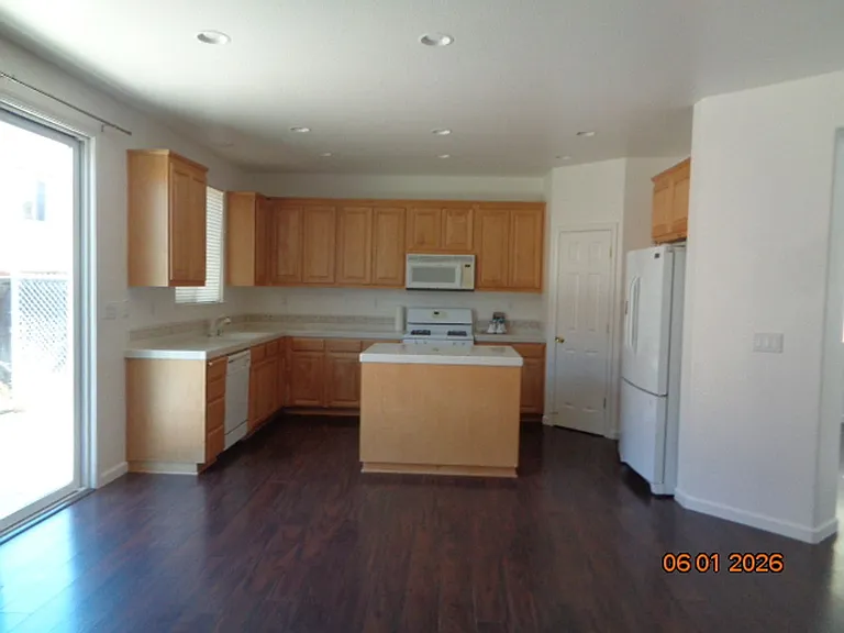 2429 Flatley Cir — Photo 5