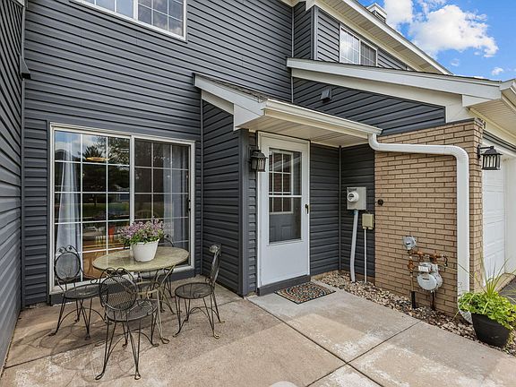 4th image of 1795 Donegal Dr APT 8