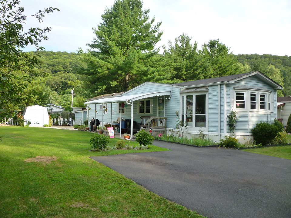 1st image of 117 Parkway Trailer Ct