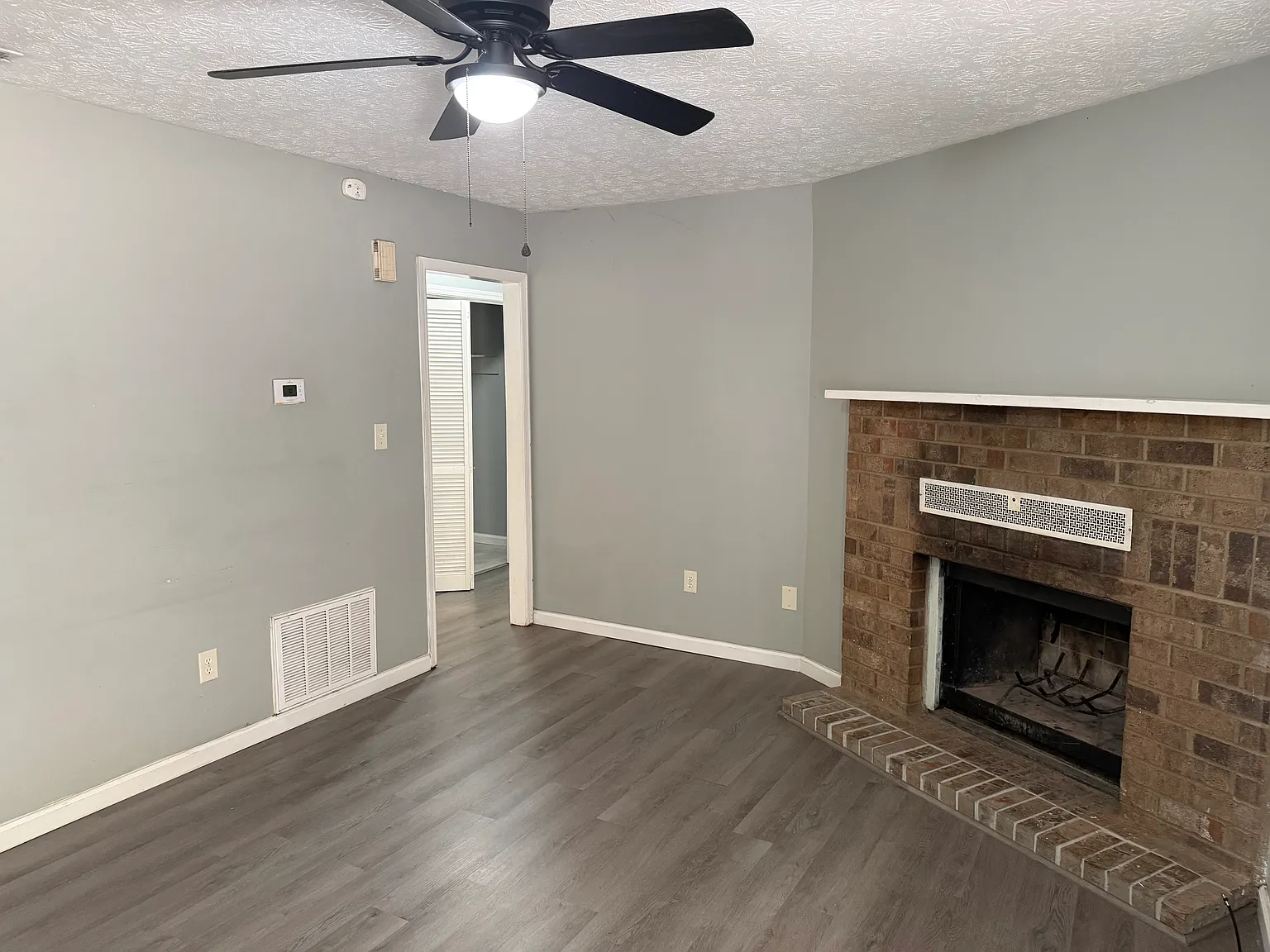 2 bed, $1,395 — Photo 2