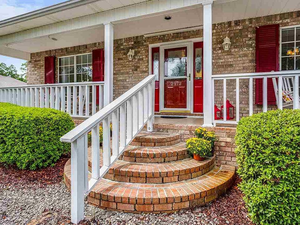 1st image of 2972 Laurel Dr