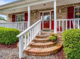 2972 Laurel Dr, Gulf Breeze, FL 32563