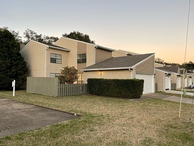 1st image of 1011 4th Ave #1011