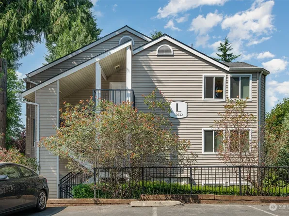 12032 100th Avenue NE #L303, Kirkland, WA 98034