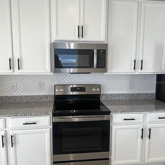 1588 Eucalyptus Way — Photo 4