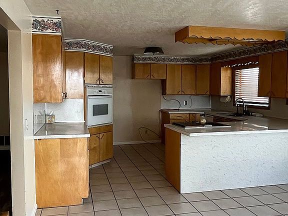 Kitchen and dinning area