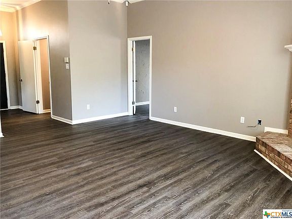 4th image of 125 Bluestem Ct