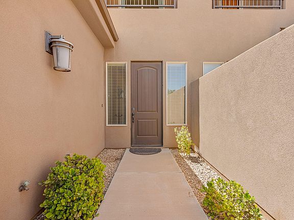 3rd image of 2073 N Coral Ridge Dr