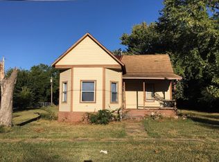 308 W Ross St, Tahlequah, OK 74464
