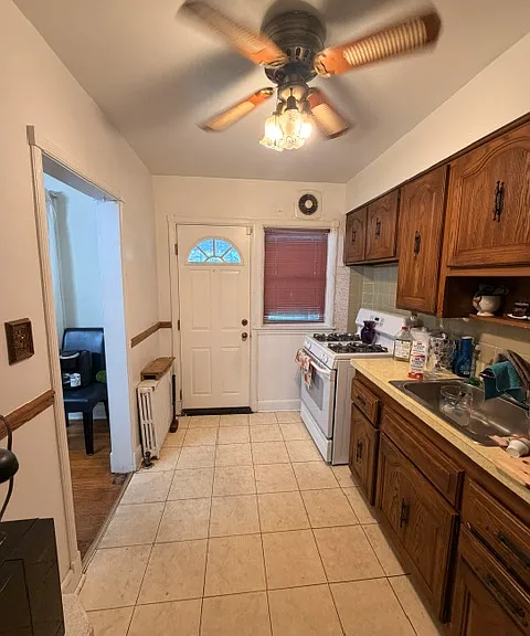 510 Allendale St — Photo 8