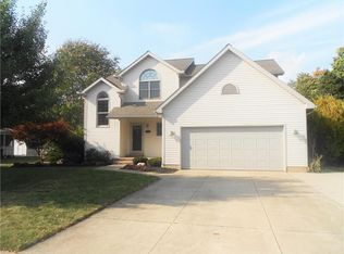 5124 Glen Meadows Dr, Fairview, PA 16415