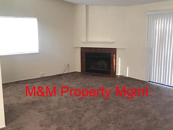 2nd image of 43 Hidden Cove Cir