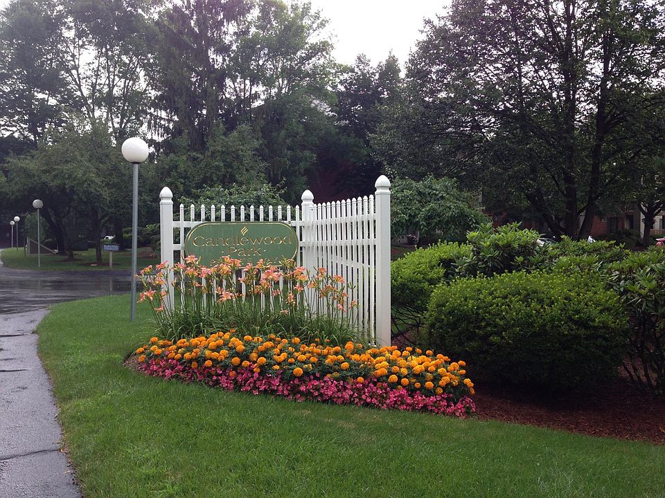 1st image of 300 Candlewood Park #311
