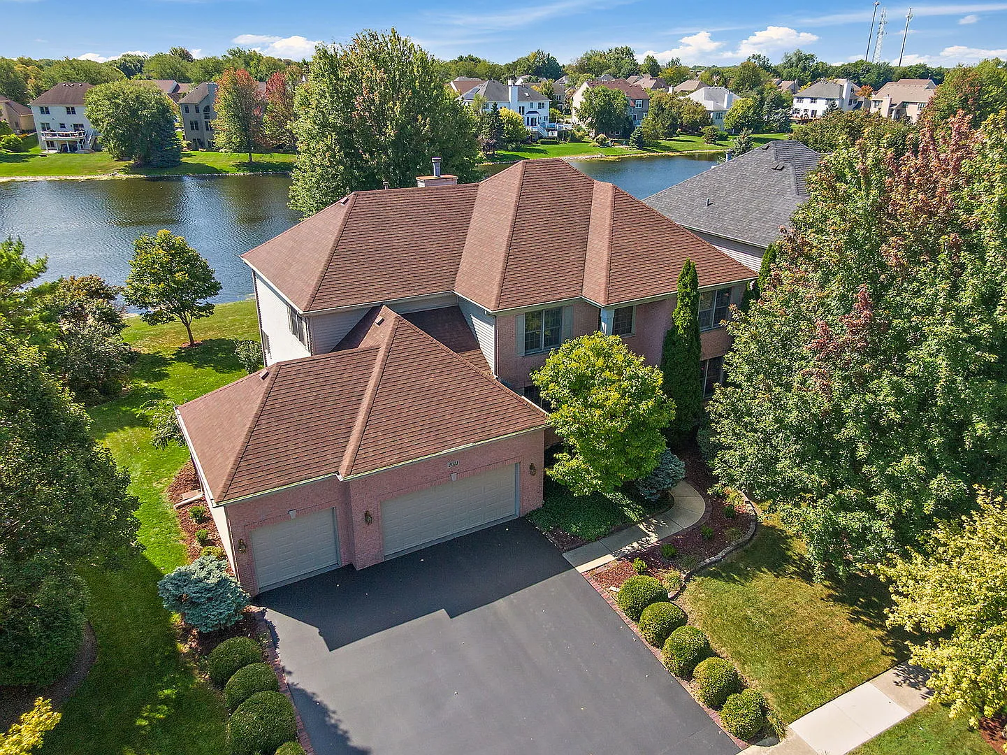2021 Brindlewood Ln photo 1