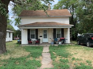 413 E 7th Ave, Redfield, SD 57469