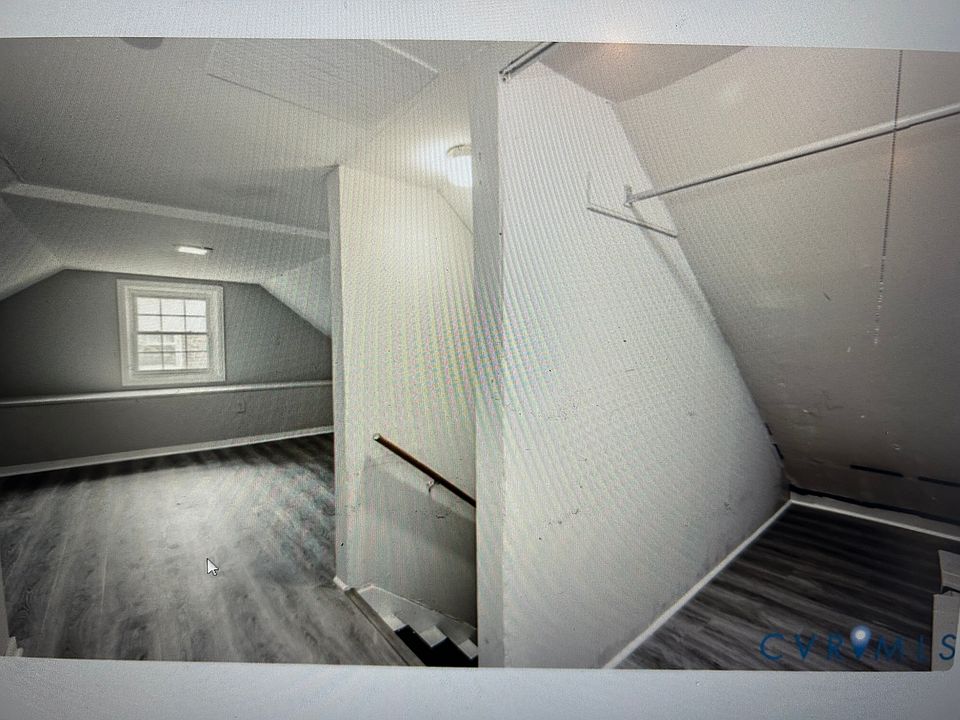1st image of 1509 Helen Ln