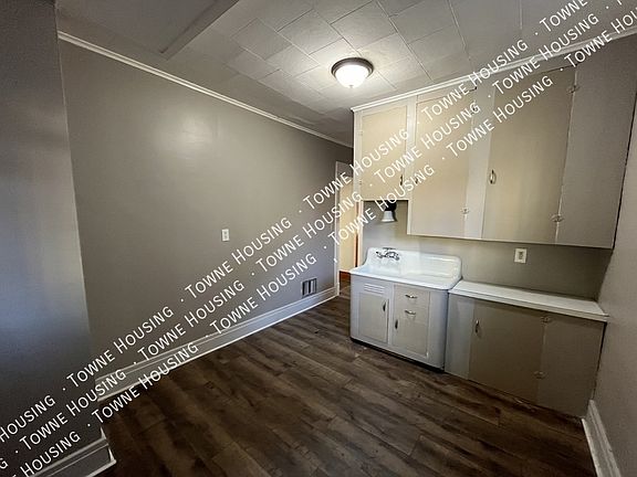 2nd image of 145 Southside Pkwy #2