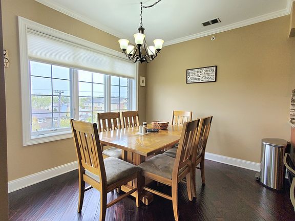 5th image of 17935 S Oak Park Ave #4D