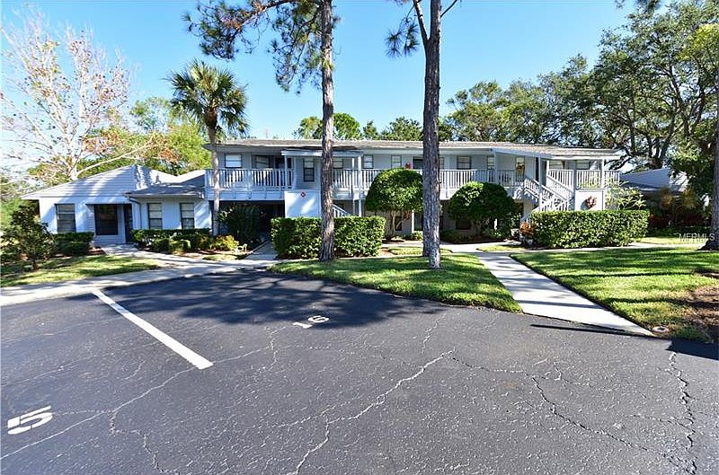 1st image of 1198 Falcon Dr #1198