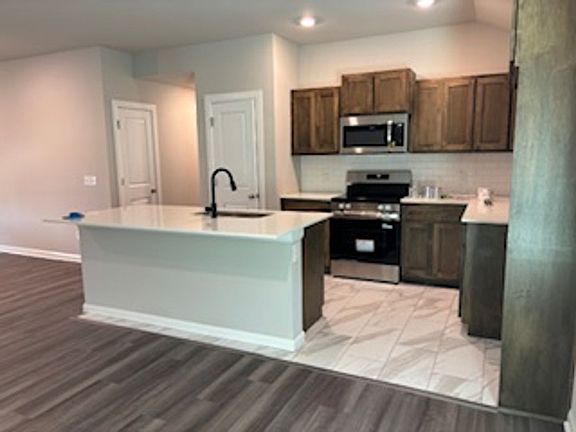 4th image of 2104 SE 90th St
