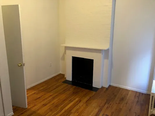 Rented by J M Weber Real Estate Inc | media 26