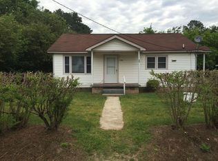 2718 Newsome St, Raleigh, NC 27603