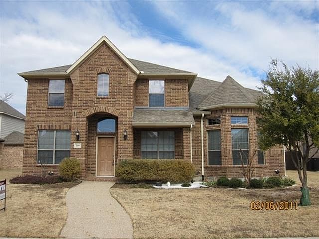 1st image of 748 Mineral Point Dr