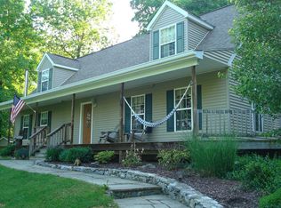 19 Barat Ln, Rhinebeck, NY 12572