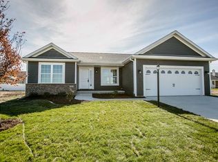 3811 Slate Dr, Champaign, IL 61822