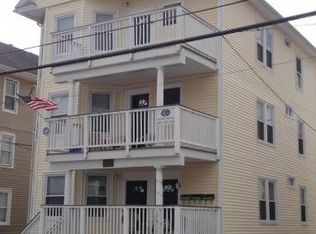 136 Oakland Ave, Providence, RI 02908