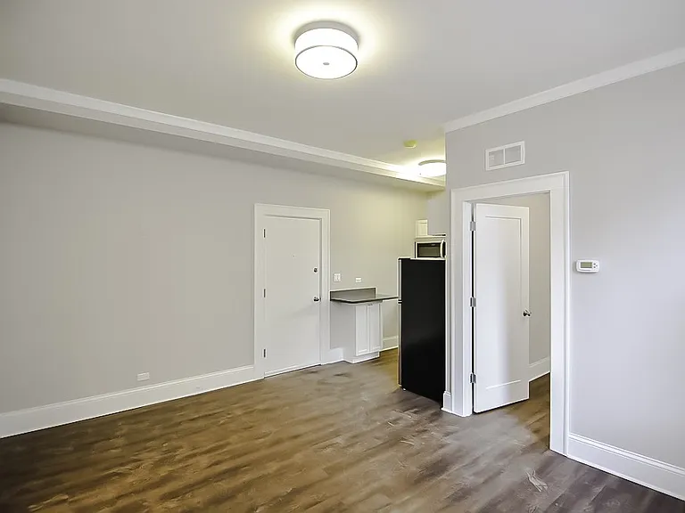 817 W Lakeside Pl #906 — Photo 9