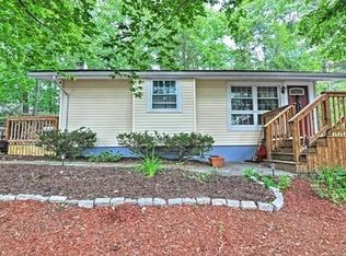 5 Oak St, Burlington, MA 01803