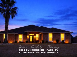 5808 Dunridge Dr, Pace, FL 32571