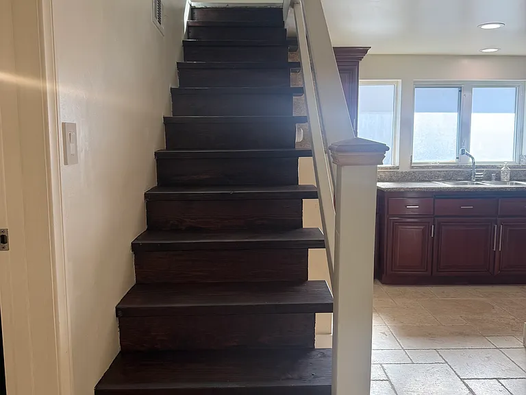 3325 Lincoln Ave — Photo 9