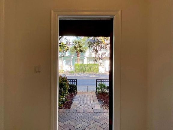 3rd image of 601 S Federal Hwy APT 31