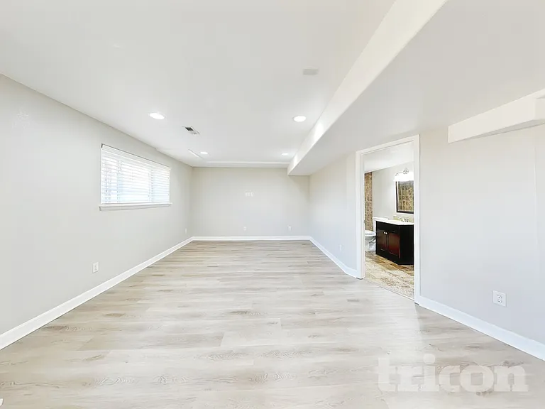 24881 E Euclid Pl — Photo 5
