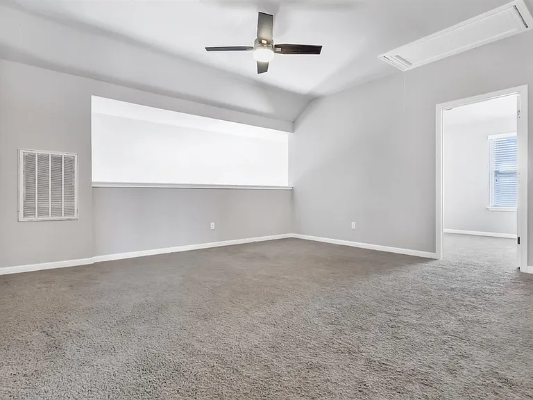 131 Desert Rose Dr — Photo 14