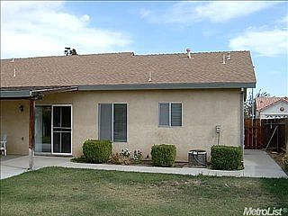 2nd image of 867 La Mesa Ln