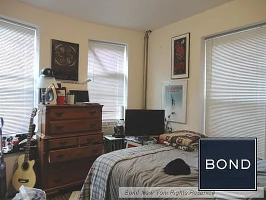 Rented by Bond New York | media 16